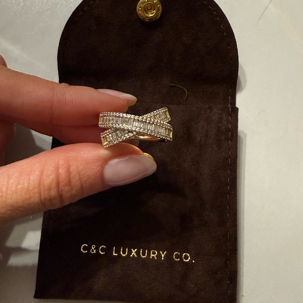 C&C Luxury Co. ORA crossover luxe ring